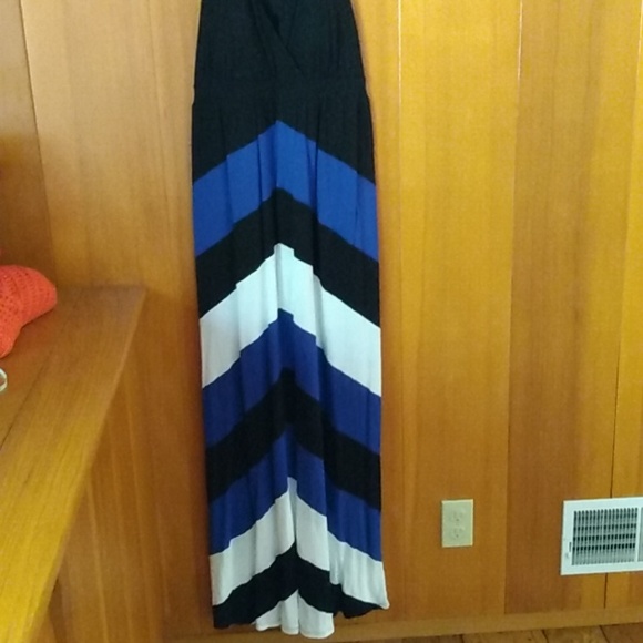 INC Maxi Dress - Picture 3 of 4